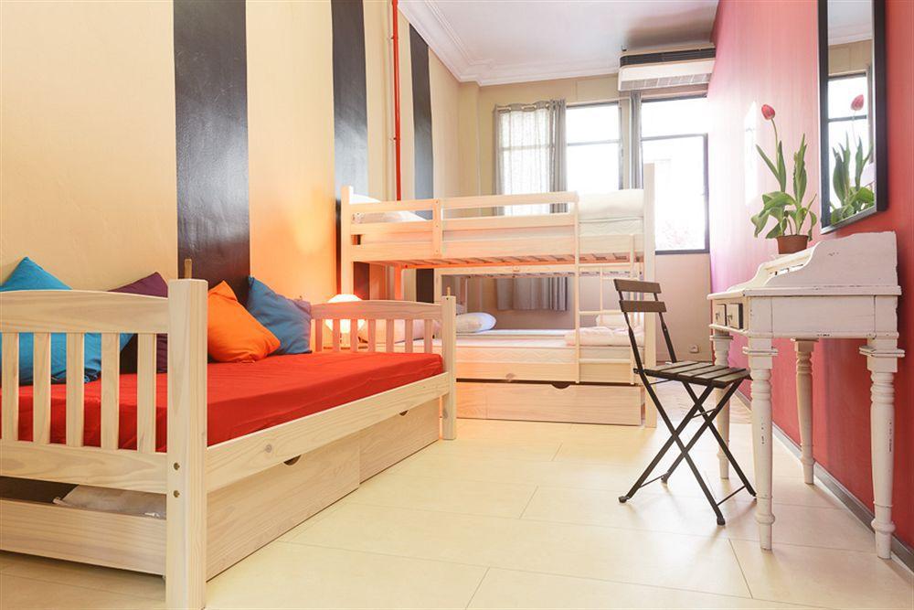 Hip Hostel Barcelona Luaran gambar